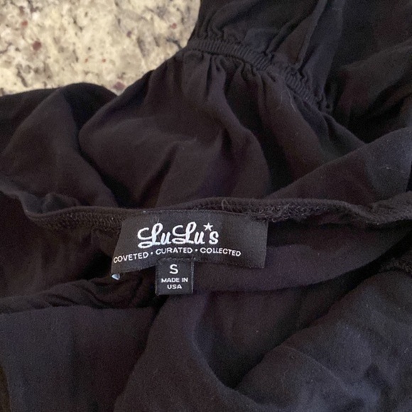 Lulu’s Learning to Fly Black Halter Jumpsuit Small S EE27 - Picture 10 of 12